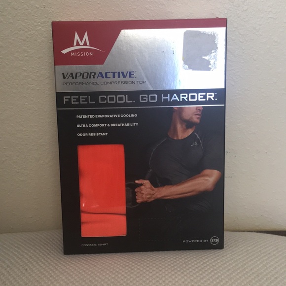 Mission Vaporactive Performance Compression Top - Picture 2 of 3
